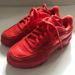 Reebok Cardi Club C Shoes, Red, Womens size 6, Original Box Included